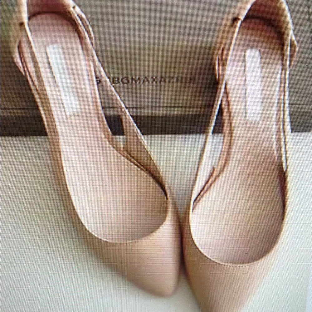 BCBGMAXAZRIA women flat shoes - Picture 4 of 7